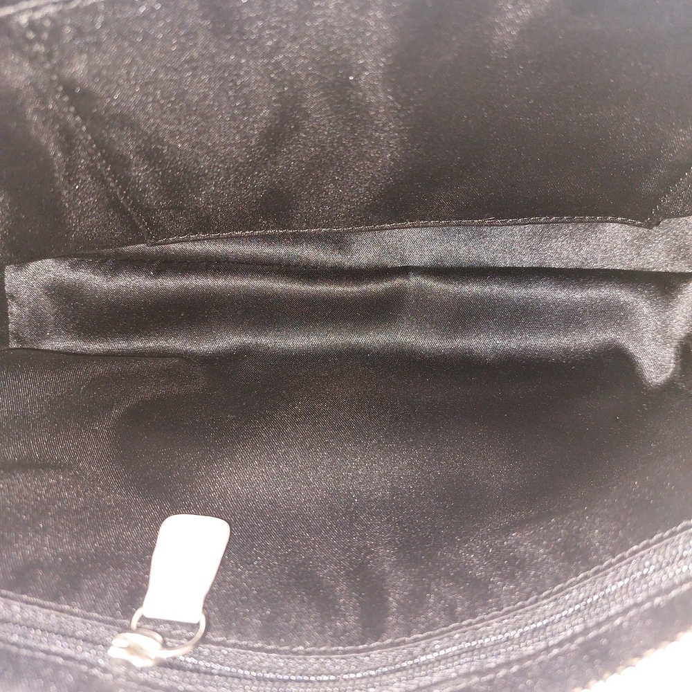 👜 Coach Black and Cream Classic Tote Bag - Picture 2 of 5